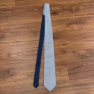Tommy Hilfiger Navy and White Patterned Tie